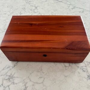 Vintage Lane Miniature Cedar Chest Keepsake Jewelry Box